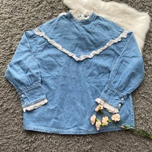 Charming denim blouse by Zero+1